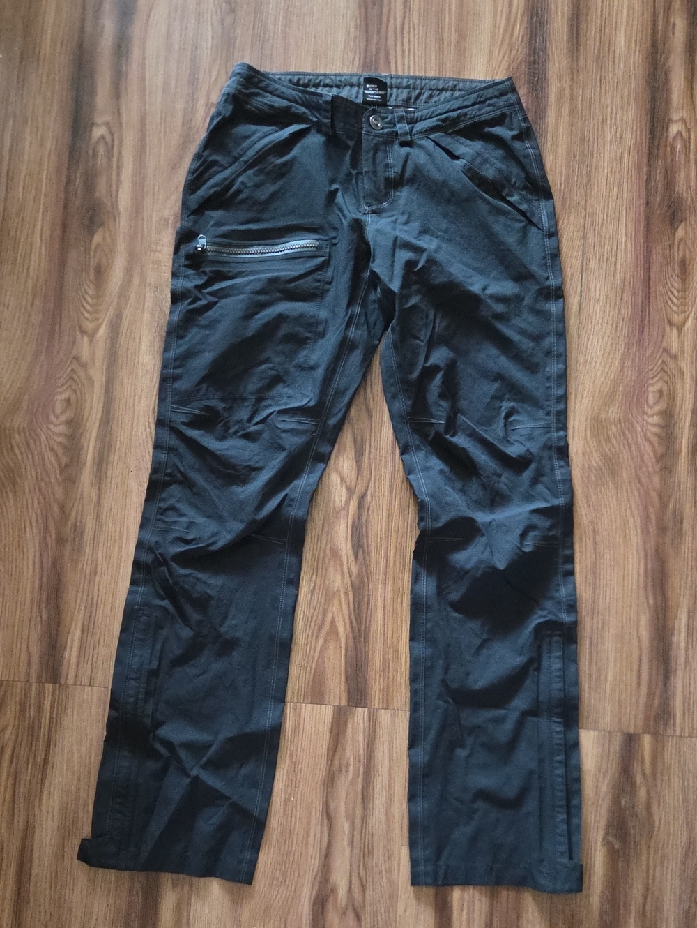 Kuhl Black Women's Cargo Pants with Zippered Thigh Pocket